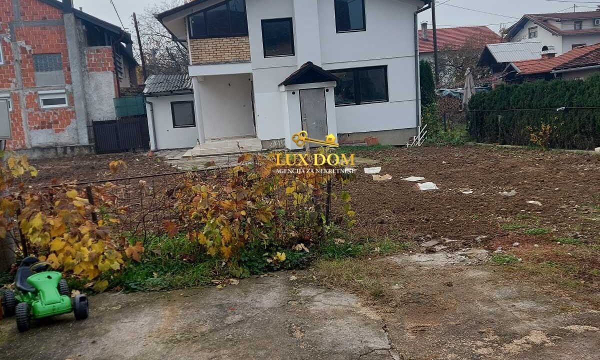 Photo_1638439862995 (1)